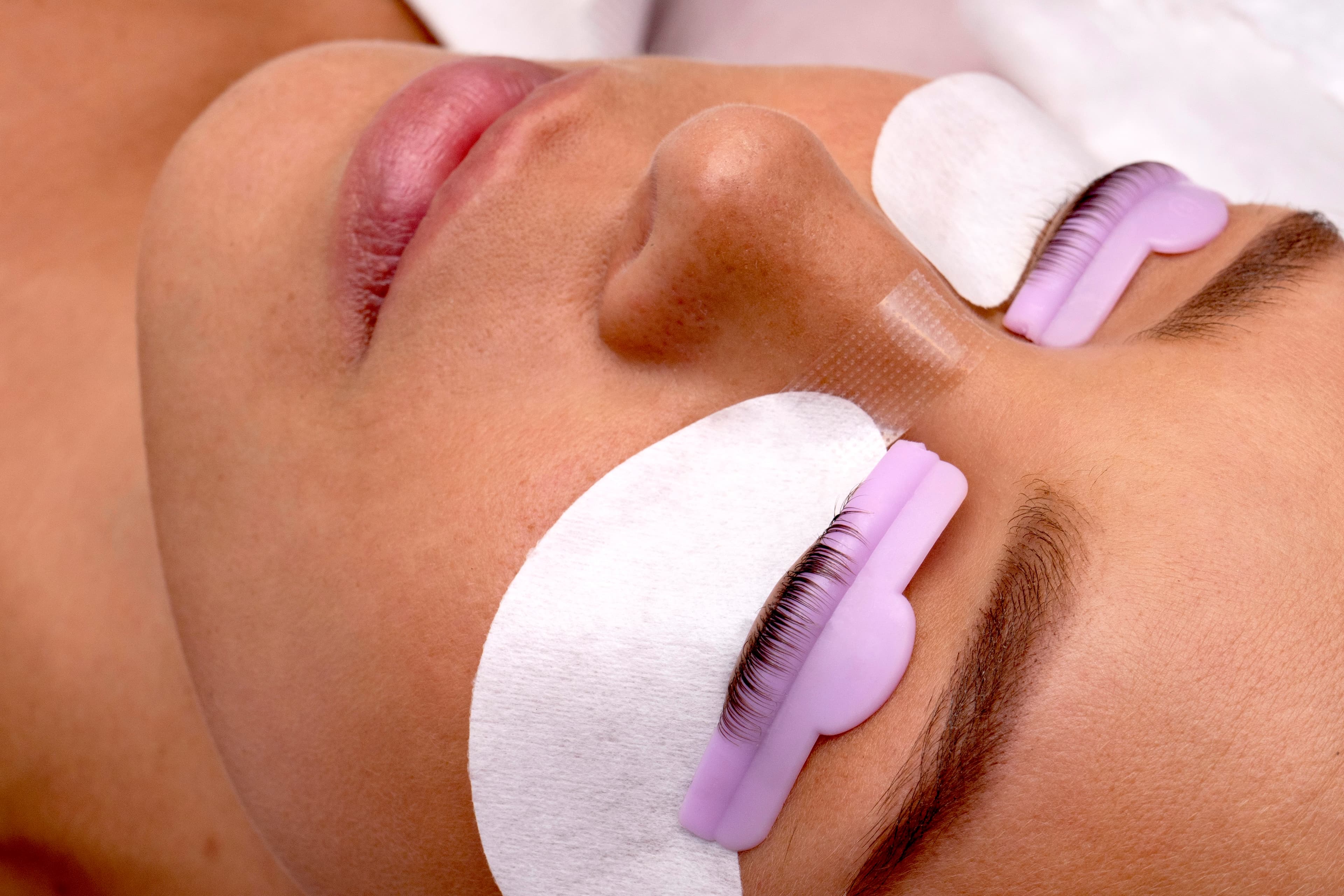 Lash Lifting
